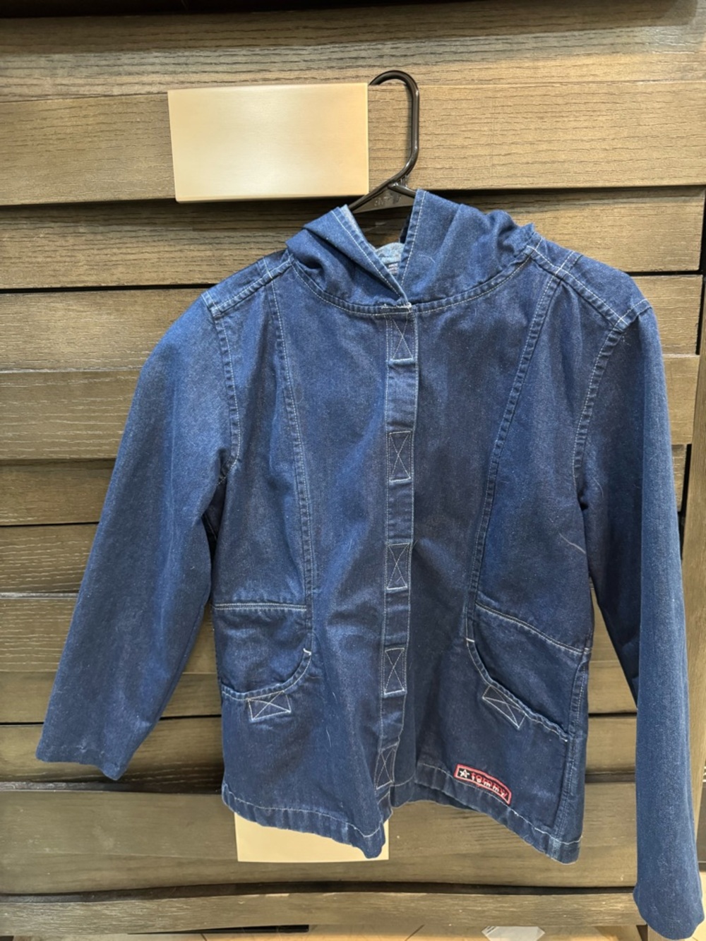 Tommy Hilfiger size M lightweight hooded denim jacket